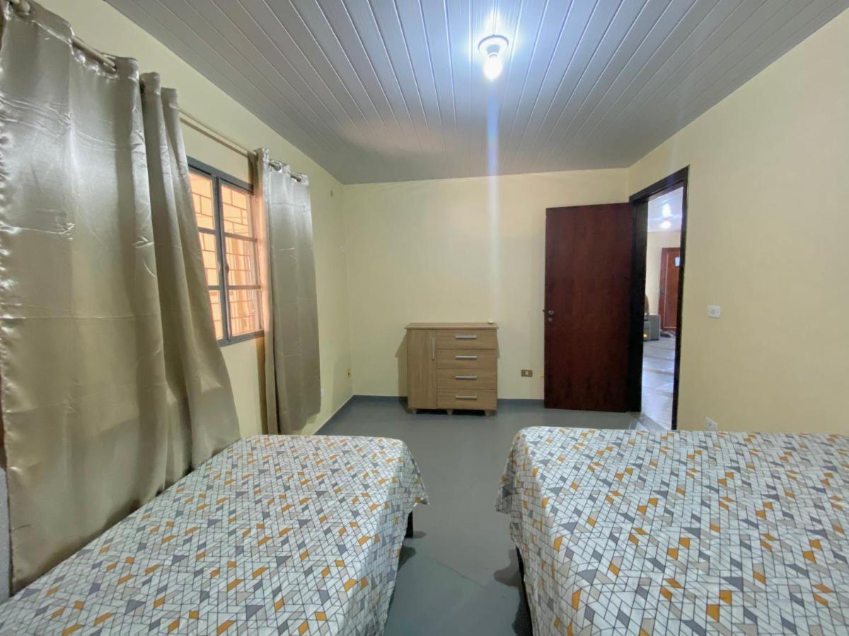 Casa Grande Com 2 Quartos E 1 Suite Foz do Iguaçu Buitenkant foto